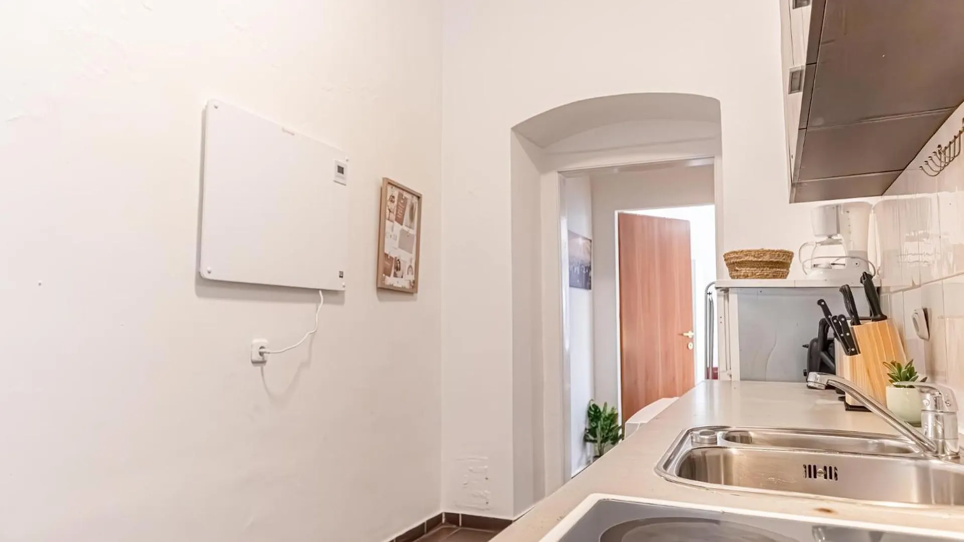 Modern City Living 1Br Apt In Centeral Location 비엔나